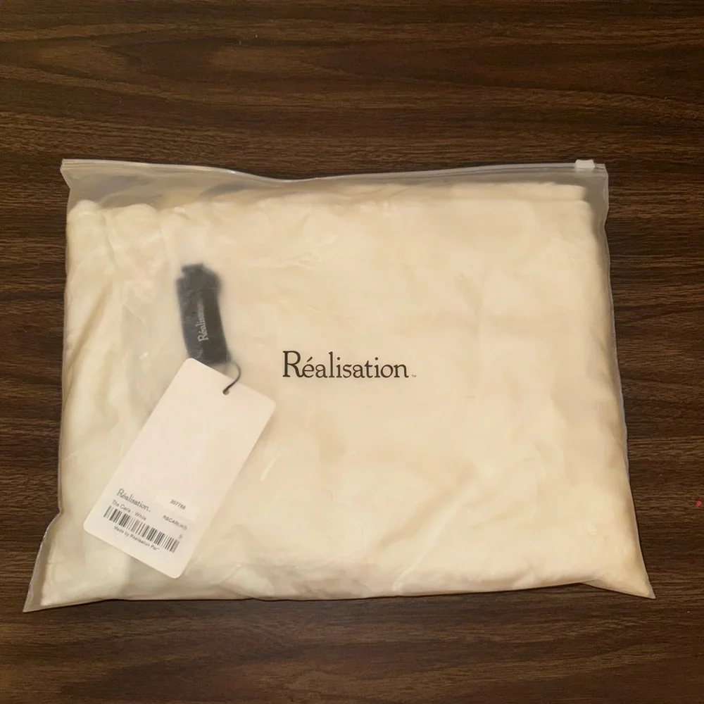 Realisation Par The Carla Dress - Picture 6 of 14